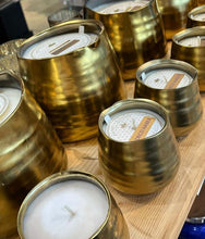 Load image into Gallery viewer, Bourbon Royalty Small Midas Candle in your choice of scent