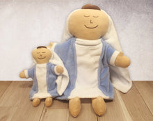 Load image into Gallery viewer, Hugs From Heaven - Mary Doll