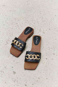 Forever Link Square Toe Chain Detail Clog Sandal in Black